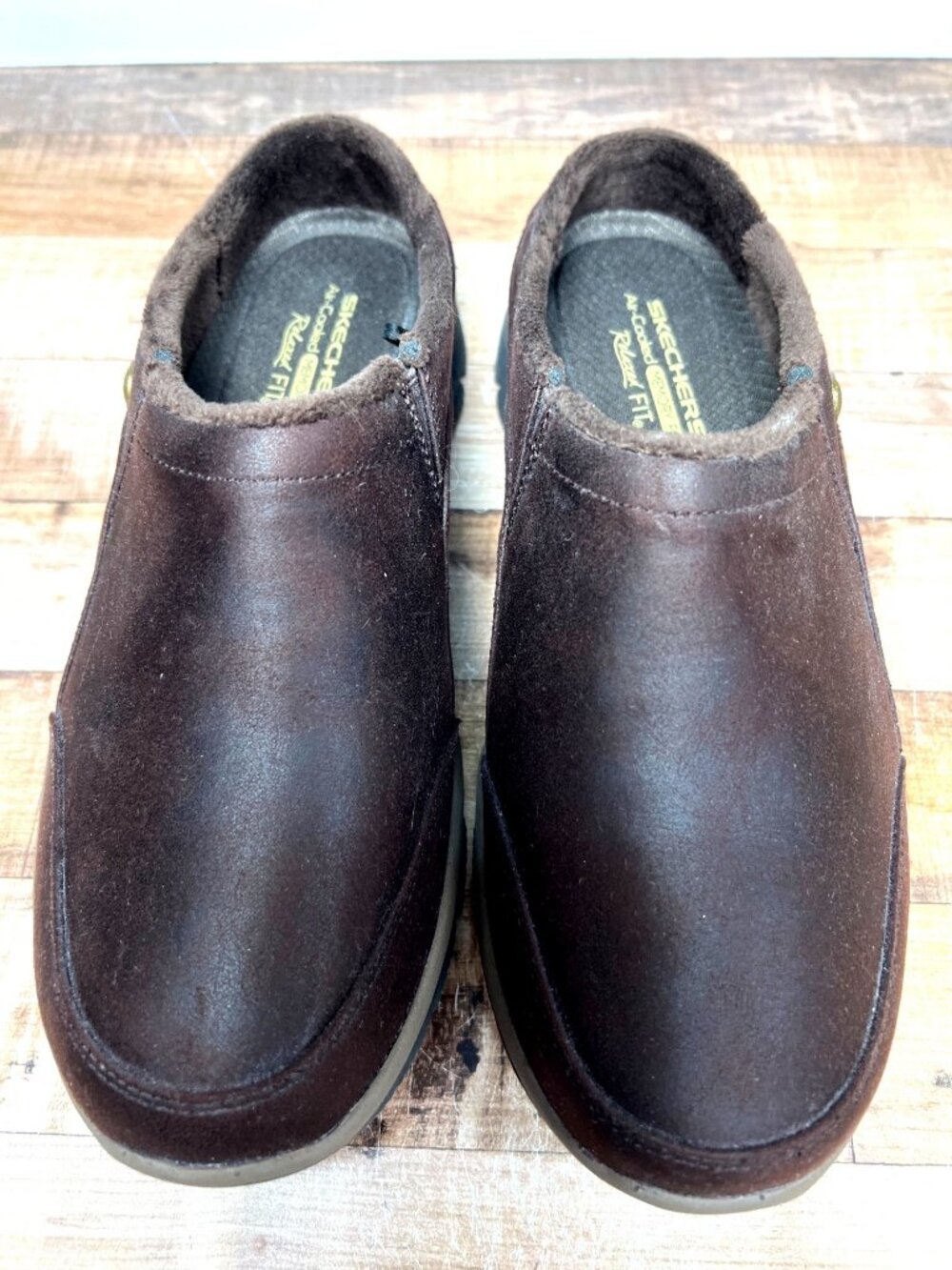 Skechers Brown Air-Cooled Memory Foam Relaxed Fit Slip-On Shoes For Women Size 8